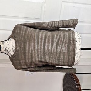 Olivaceous tie dye crop top sweater New